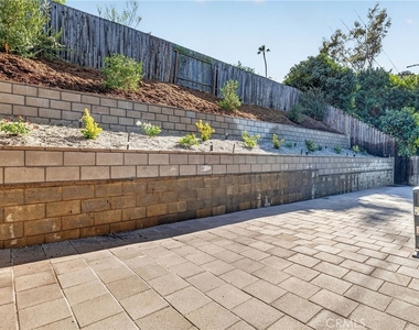 5418 Sanchez Drive - Photo Thumbnail 28