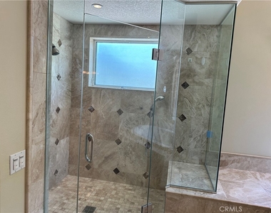1700 Bronzewood Court - Photo Thumbnail 21