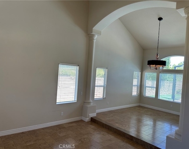 1700 Bronzewood Court - Photo Thumbnail 6