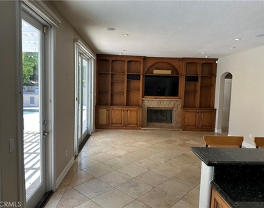 1700 Bronzewood Court - Photo Thumbnail 10