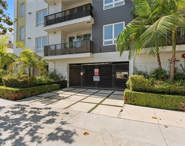 5820 La Mirada Avenue - Photo Thumbnail 35