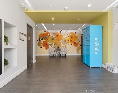 5820 La Mirada Avenue - Photo Thumbnail 30