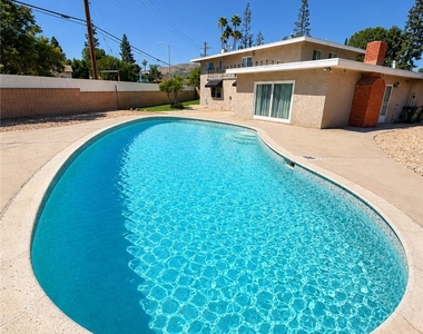 10661 Coraline Place - Photo Thumbnail 44