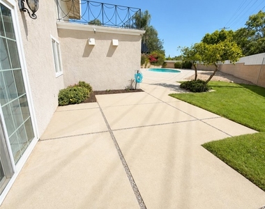 10661 Coraline Place - Photo Thumbnail 46