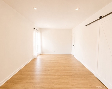 10661 Coraline Place - Photo Thumbnail 22
