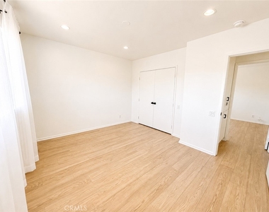 10661 Coraline Place - Photo Thumbnail 39