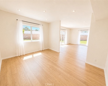 10661 Coraline Place - Photo Thumbnail 20