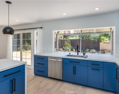 32046 Kingspark Court - Photo Thumbnail 10