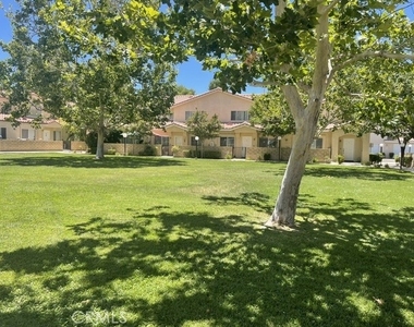 43469 W 30th Street W - Photo Thumbnail 1