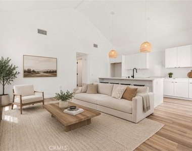 226 B Arena Street - Photo Thumbnail 1