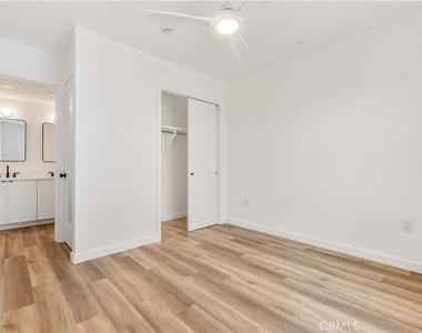 226 B Arena Street - Photo Thumbnail 9