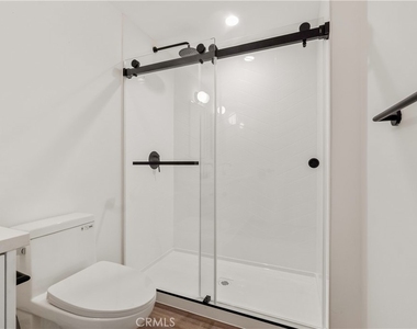 226 B Arena Street - Photo Thumbnail 12