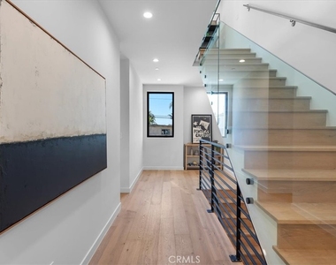 947 7th Street - Photo Thumbnail 24