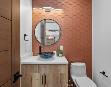 947 7th Street - Photo Thumbnail 19