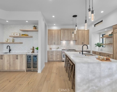 947 7th Street - Photo Thumbnail 14