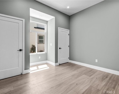 2130 W 238th Street - Photo Thumbnail 7