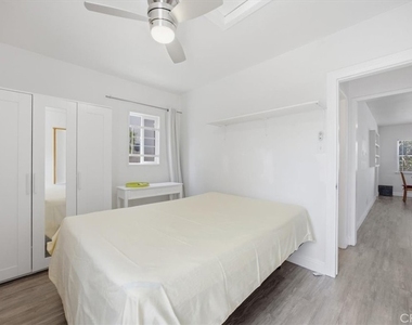 422 S Juanita Avenue - Photo Thumbnail 11