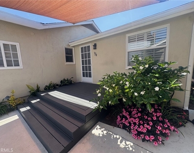 6512 1/2 E Don Julio Street - Photo Thumbnail 3