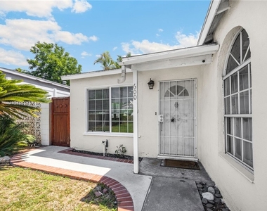 600 E Ash Street - Photo Thumbnail 1