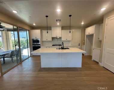 12310 Primrose Avenue - Photo Thumbnail 2