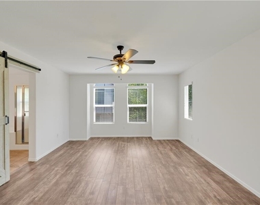 15723 Parkhouse Drive - Photo Thumbnail 10