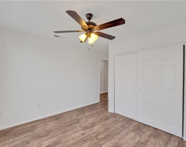 15723 Parkhouse Drive - Photo Thumbnail 17