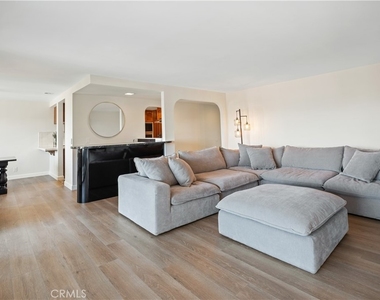 1150 W 13th Street - Photo Thumbnail 13
