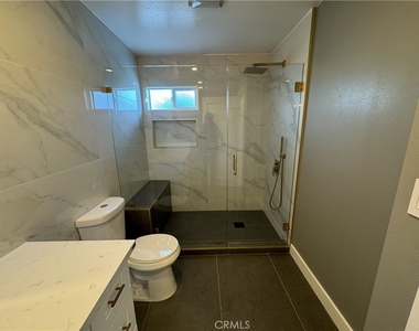 213 N Royal - Photo Thumbnail 15