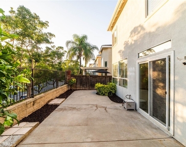 27 Larkmead - Photo Thumbnail 4