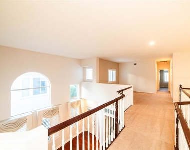 27 Larkmead - Photo Thumbnail 18