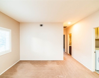 27 Larkmead - Photo Thumbnail 16