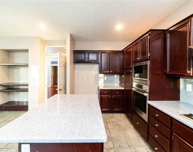 27 Larkmead - Photo Thumbnail 3