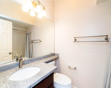 27 Larkmead - Photo Thumbnail 15