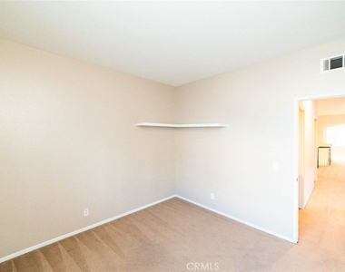 27 Larkmead - Photo Thumbnail 21