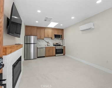 21316 Bulkhead Circle - Photo Thumbnail 1