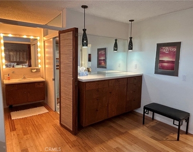 420 Monterey Lane - Photo Thumbnail 19