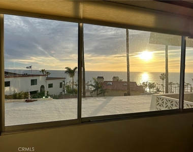 420 Monterey Lane - Photo Thumbnail 7
