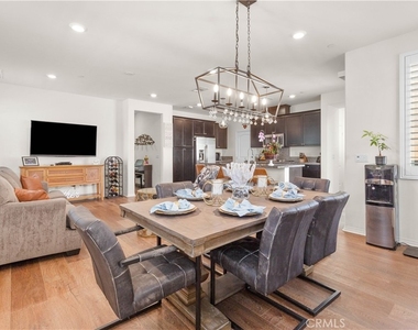 8653 Bay Laurel Street - Photo Thumbnail 6
