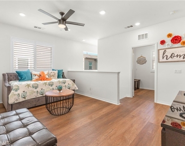 8653 Bay Laurel Street - Photo Thumbnail 13