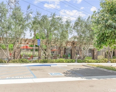 8653 Bay Laurel Street - Photo Thumbnail 25