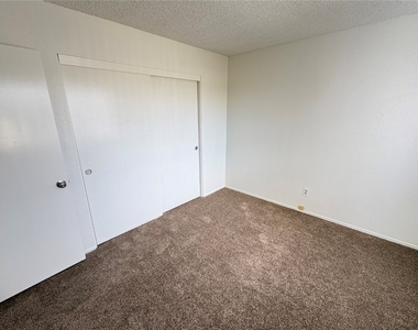 3210 W W. Orange Avenue - Photo Thumbnail 17