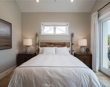 711 Marigold Avenue - Photo Thumbnail 18