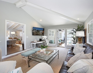 554 Hazel Drive - Photo Thumbnail 9