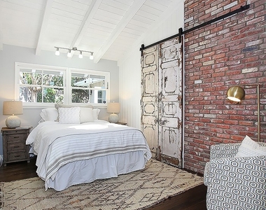 554 Hazel Drive - Photo Thumbnail 11