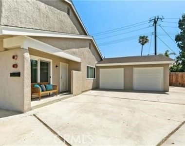 713 N Morgan - Photo Thumbnail 1