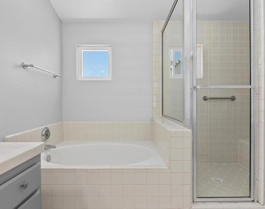 4878 Marathon Way - Photo Thumbnail 37