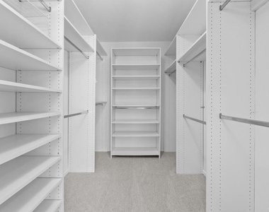 4878 Marathon Way - Photo Thumbnail 35