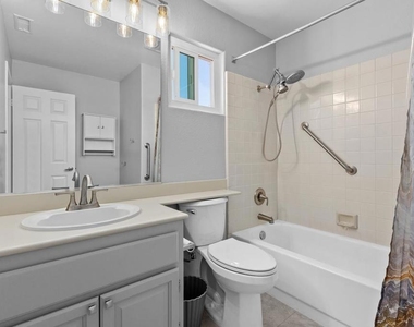 4878 Marathon Way - Photo Thumbnail 31