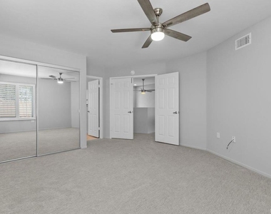 4878 Marathon Way - Photo Thumbnail 30