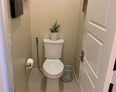 2223 Indus Way - Photo Thumbnail 9